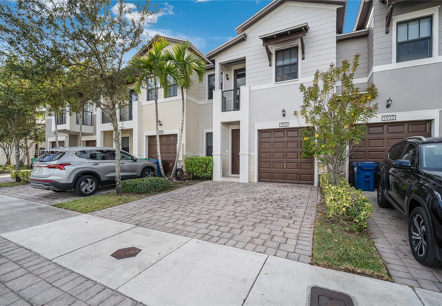 Doral Cay — Photo 4