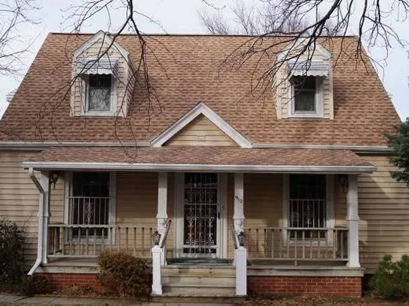 910 16th St, Auburn, NE 68305