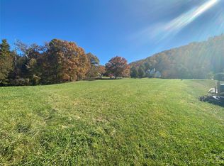285 Seven Glens Dr, Weaverville, NC 28787