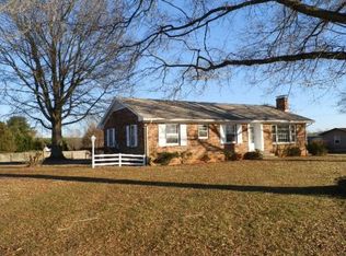 1261 Cherrystone Rd, Chatham, VA 24531