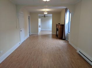255 3rd St #2, Troy, NY 12180