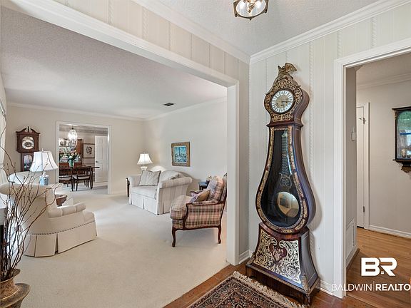5th image of 6004 Cherry Ridge Ct