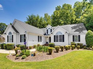 2946 Kamerin St, Randleman, NC 27317