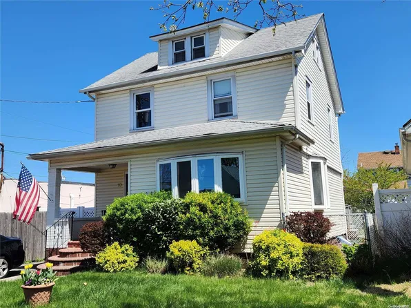 13 Poplar Street, West Hempstead, NY 11552