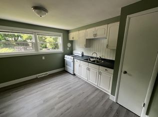 118 Milburn Dr APT 3, Syracuse, NY 13207
