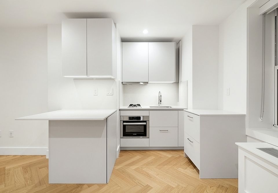 1st image of 225 W 23rd St APT 1K