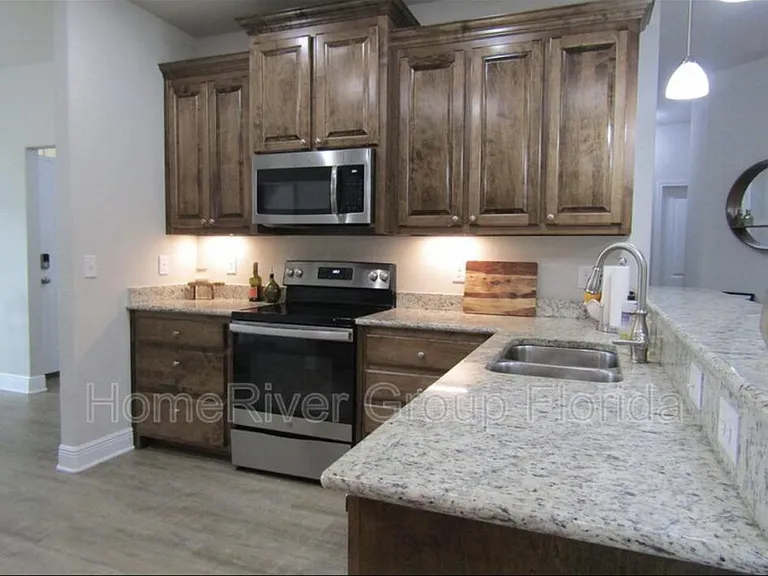 5364 Woodlet Ct — Photo 6