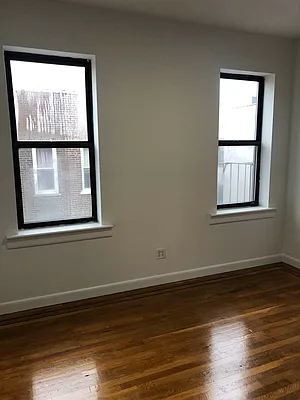 Rented by Triad Management LLC | media 18