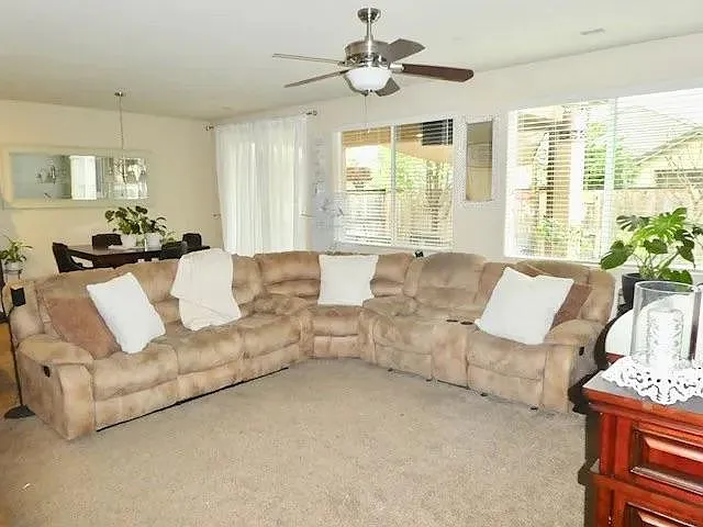 693 Kaweah Ave — Photo 10