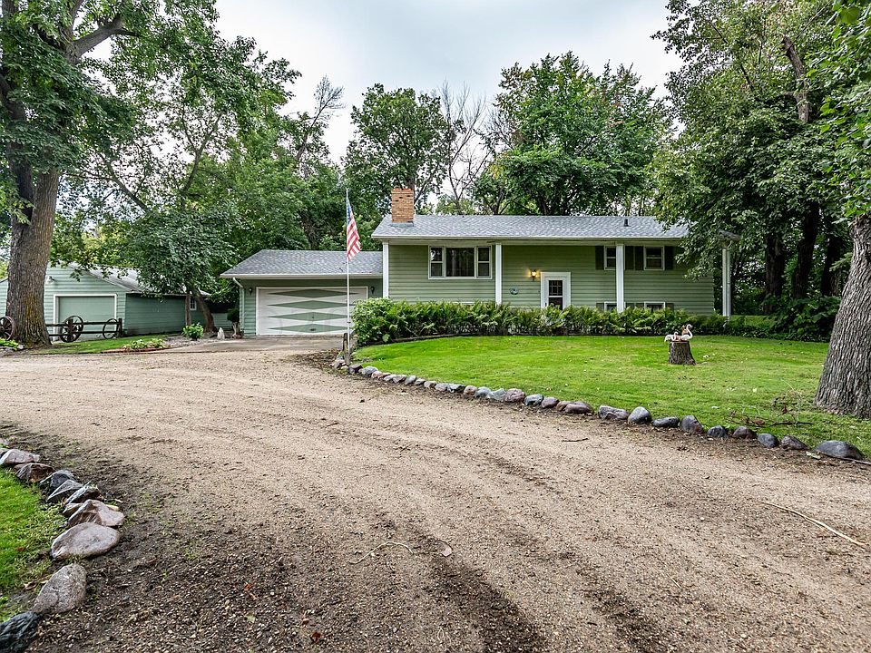 1st image of 7420 40th Ave N