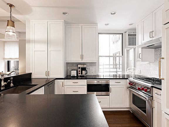 4th image of 21-87 22 East St #88-8D