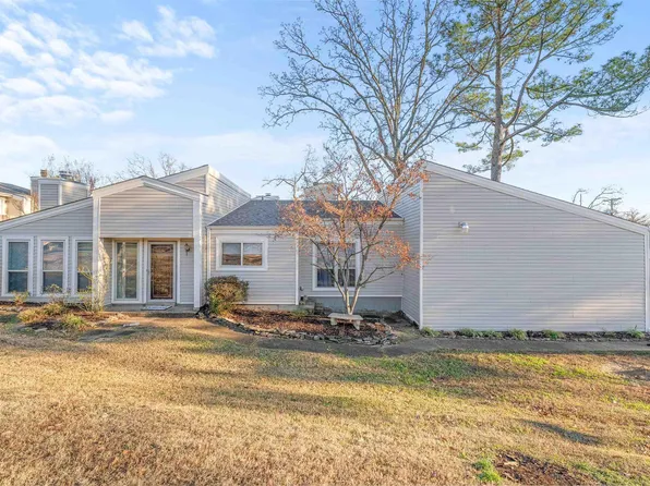 2001 Broken Bow St, North Little Rock, AR 72116