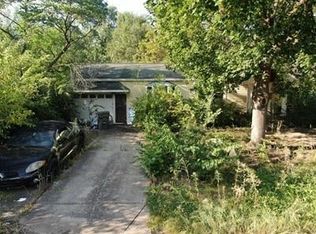 2016 E 69th St, Indianapolis, IN 46220