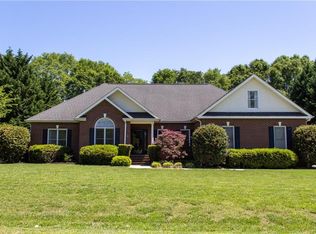 326 Smithfield Dr, Anderson, SC 29621