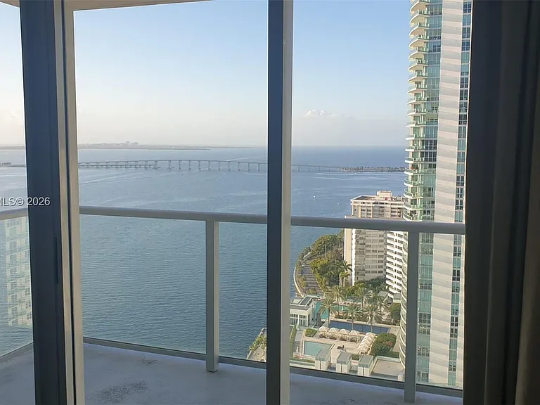 1155 Brickell Bay Dr #3007 — Photo 3
