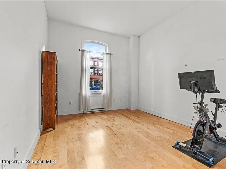 509 Bogart Pl #202 — Photo 16