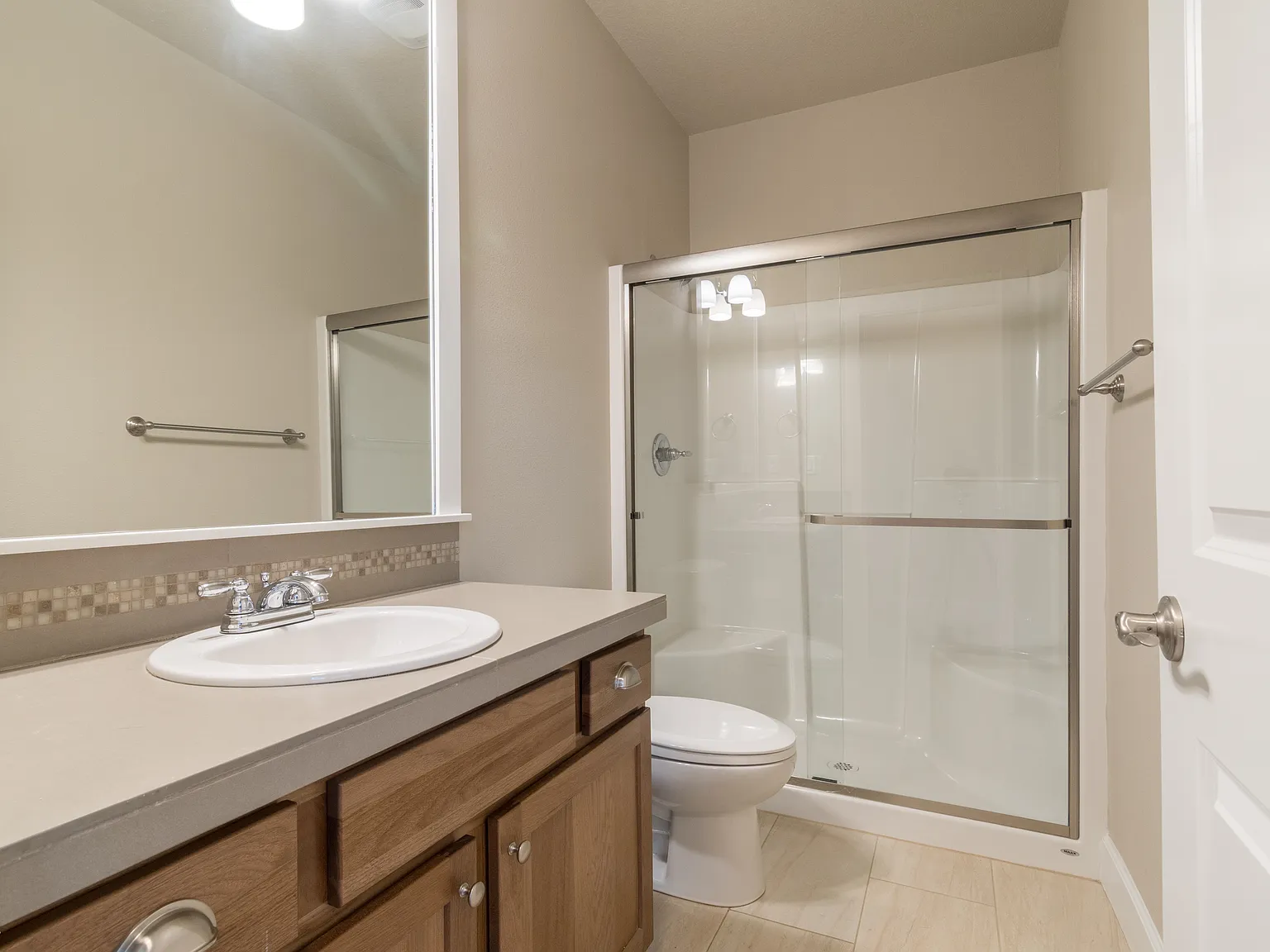4 bed, 2878 sqft, $3,100 — Photo 3
