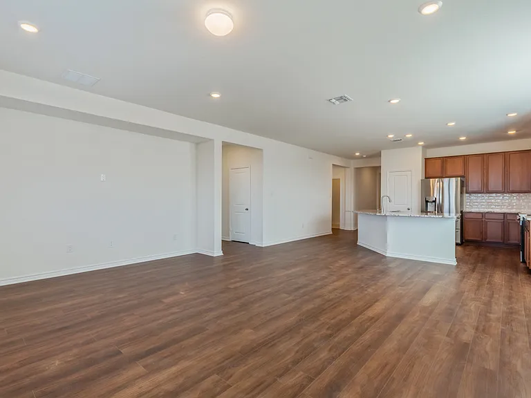 15515 Electra Cir — Photo 16