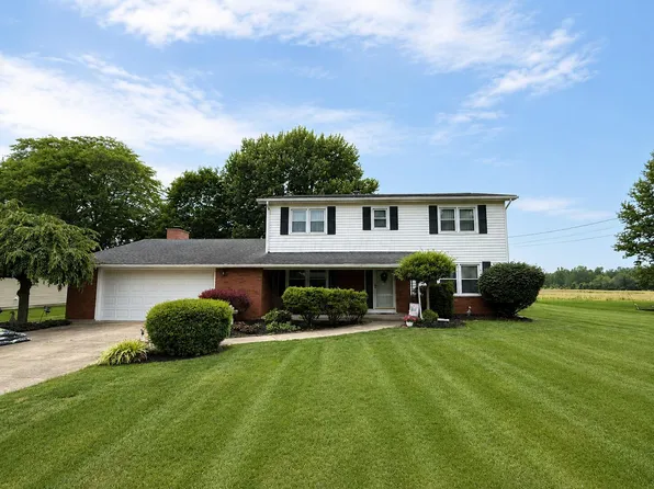1105 Forest Hill Dr, Marion, OH 43302