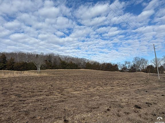 4th image of 1937 E 850th Rd