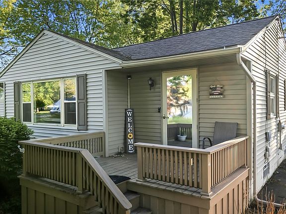 4th image of 5863 Emerson Ave NW