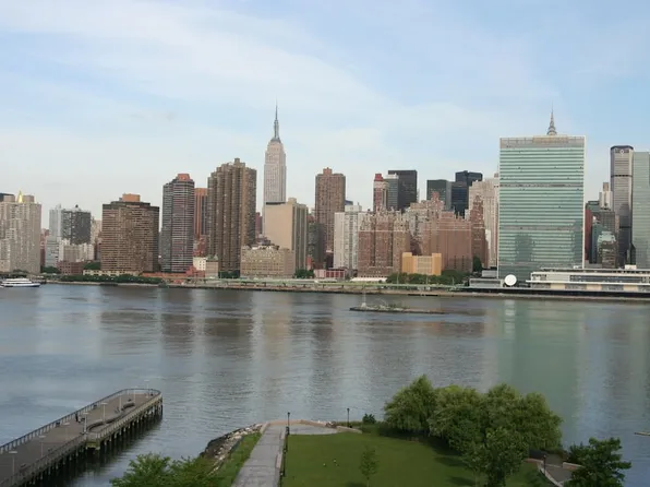 4-75 48th Avenue image 50 of 52