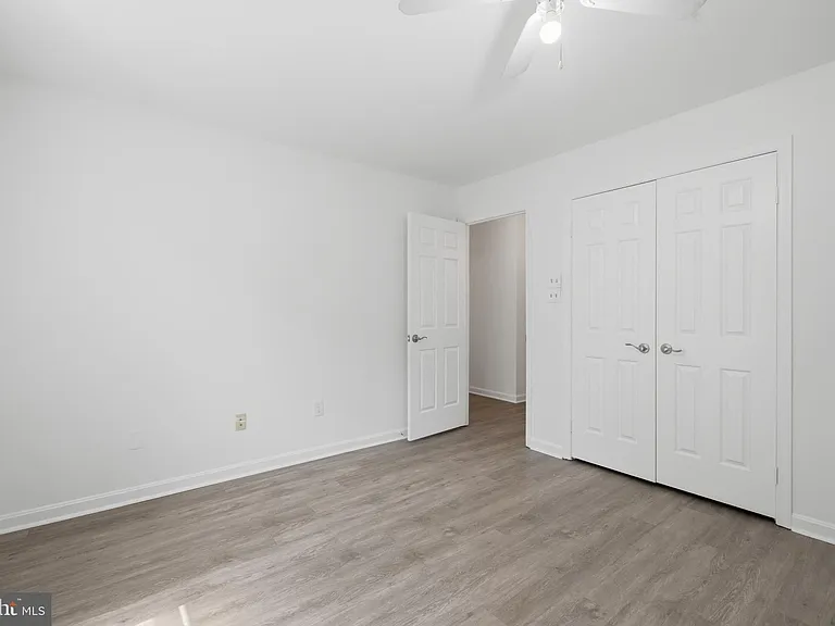 46601 Carriage Ct — Photo 25