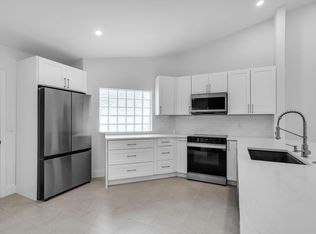 6171 Floral Lakes Dr, Delray Beach, FL 33484