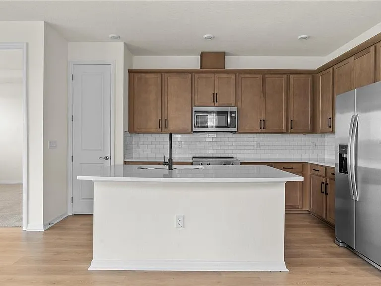 7562 Sea Oak Ct — Photo 14