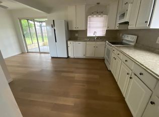 209 2nd St, Merritt Island, FL 32953