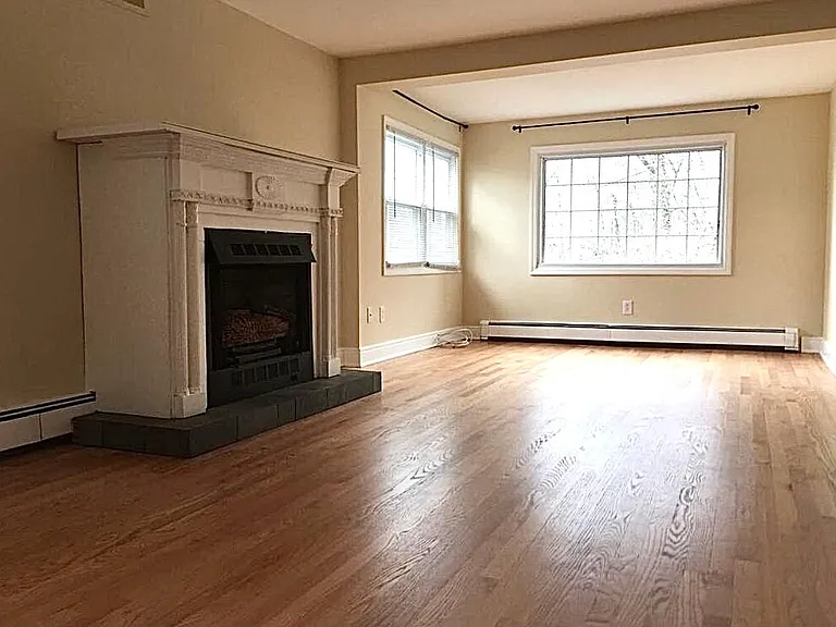 36 Elizabeth St — Photo 2