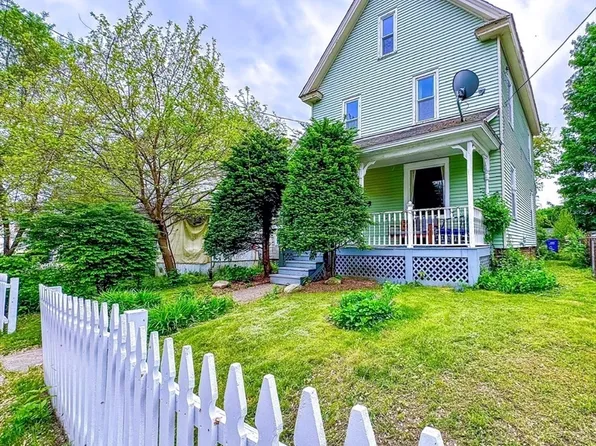 26 Finn St, Northampton, MA 01060