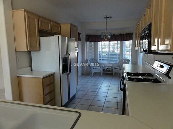 5th image of 10409 Sawmill Ave