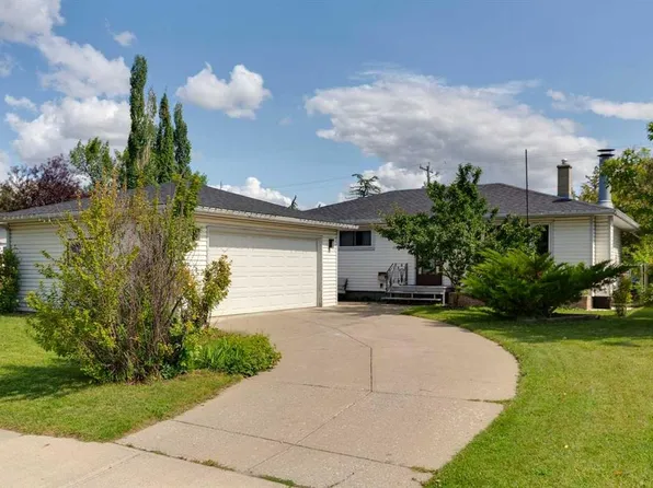 7304 W 5th St SW, Calgary, AB T2V 1B1