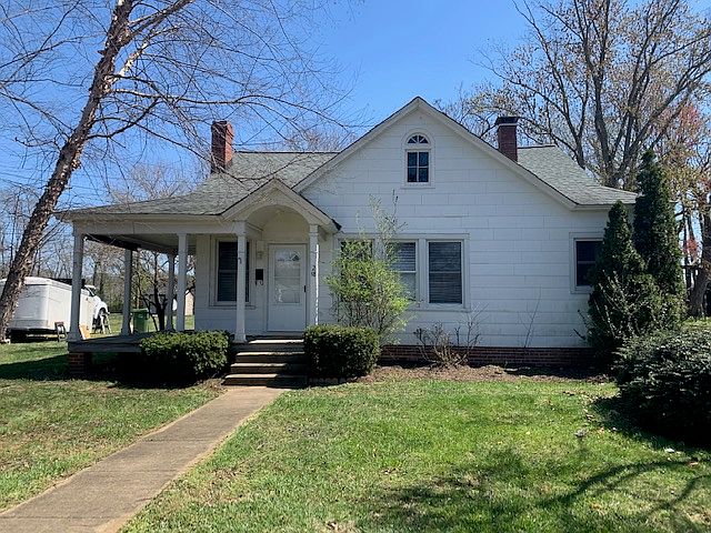 1st image of 218 Claiborne Ave