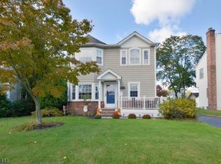 18 Jefferson Ave, Pompton Lakes, NJ 07442