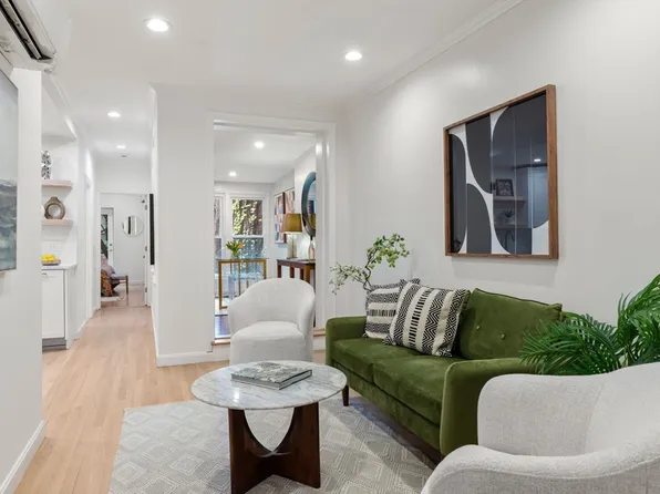9 Hancock St APT 2, Boston, MA 02114