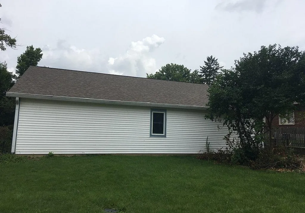 3 bed, 1729 sqft, $1,750 — Photo 3