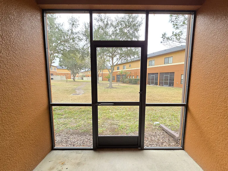 30202 Goodwick Way — Photo 41