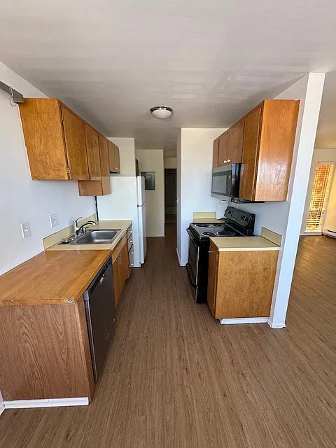 1 bed, 600 sqft, $1,700 — Photo 2