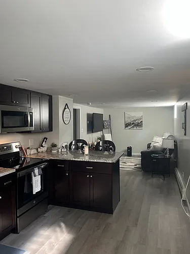 14 Knight St #1 Photo 1