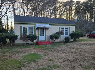 24036 Bennett St, Parksley, VA 23421