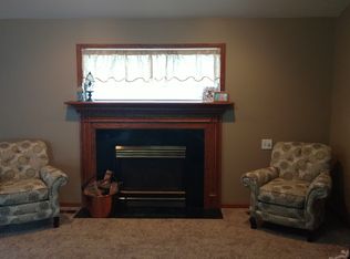 8227 Coldwater Rd, Flushing, MI 48433