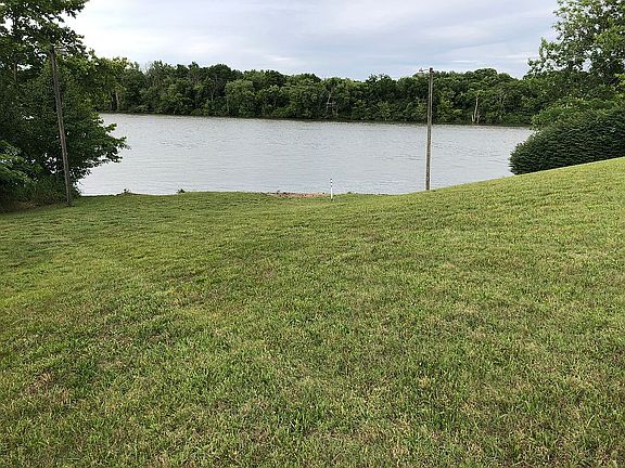 2nd image of 444 River Bend Dr
