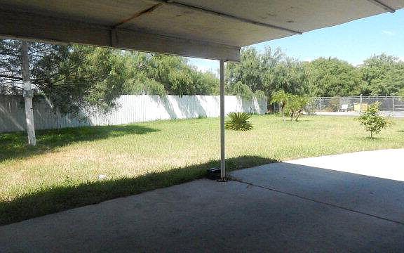 3rd image of 6205 Longhorn Dr