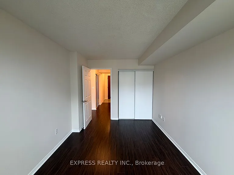 29 Pemberton Ave #1206 — Photo 8