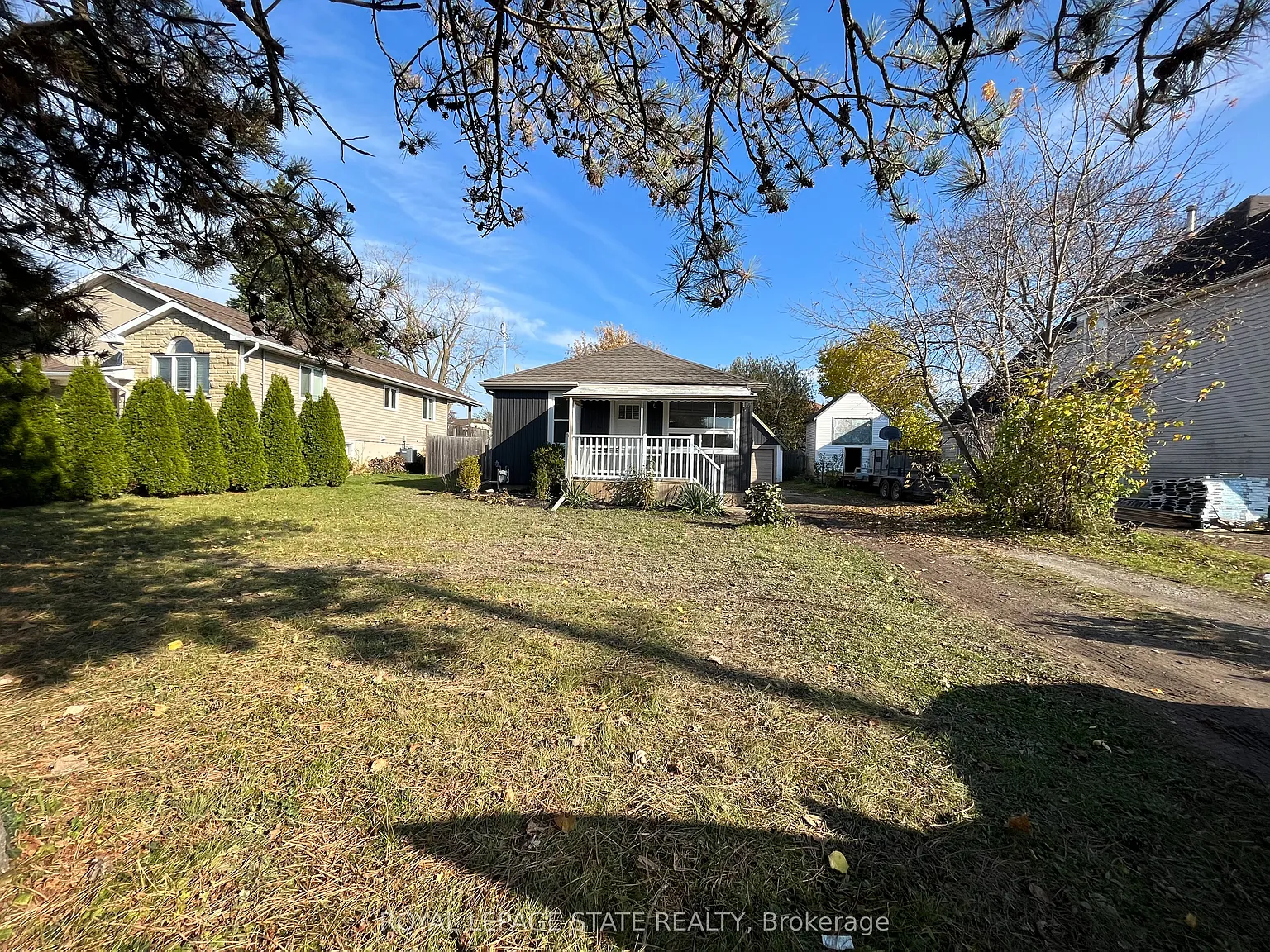 3 bed, $2,250 — Photo 2