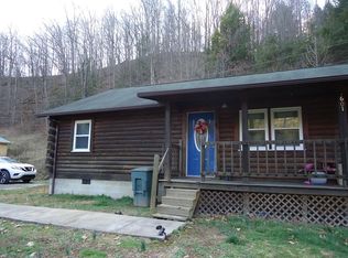 1601 State Route 172, Staffordsville, KY 41256