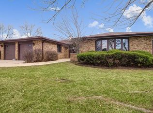 321 S Knollwood Dr, Schaumburg, IL