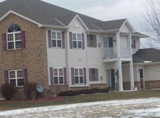 1710 Gorton Ln, Racine, WI 53406